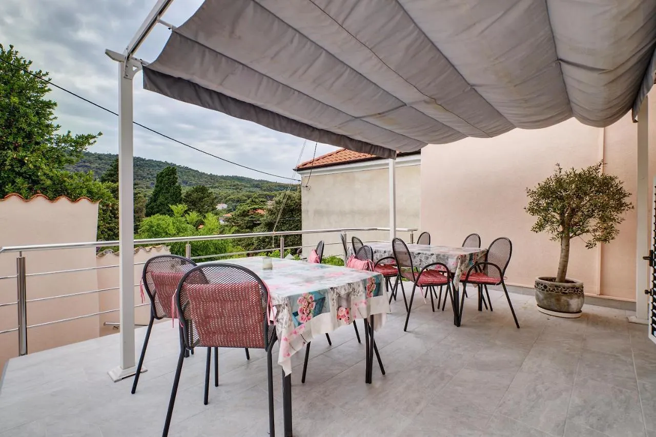 Apartments Ljubica Veli Lošinj