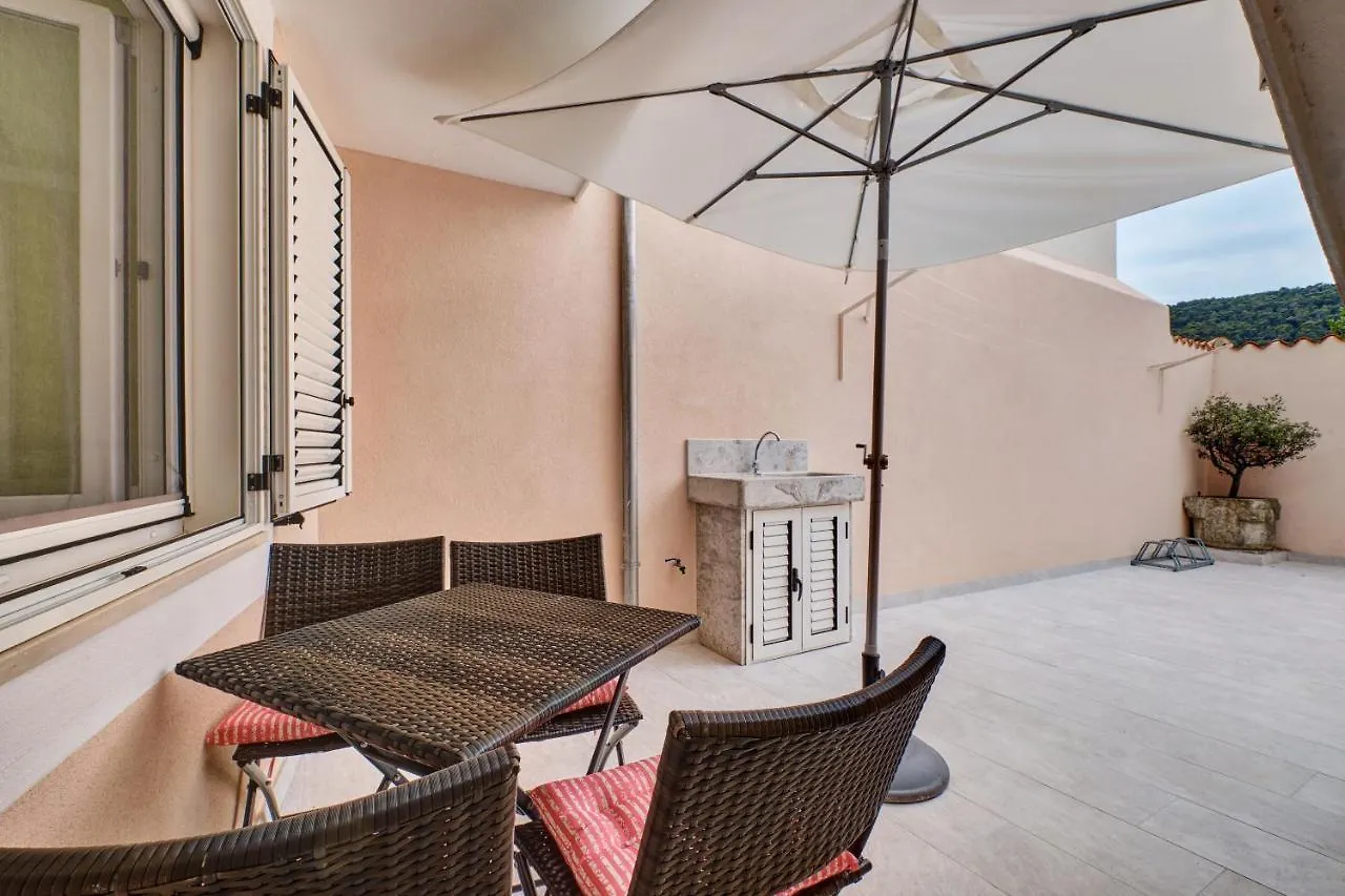 Apartments Ljubica Veli Lošinj